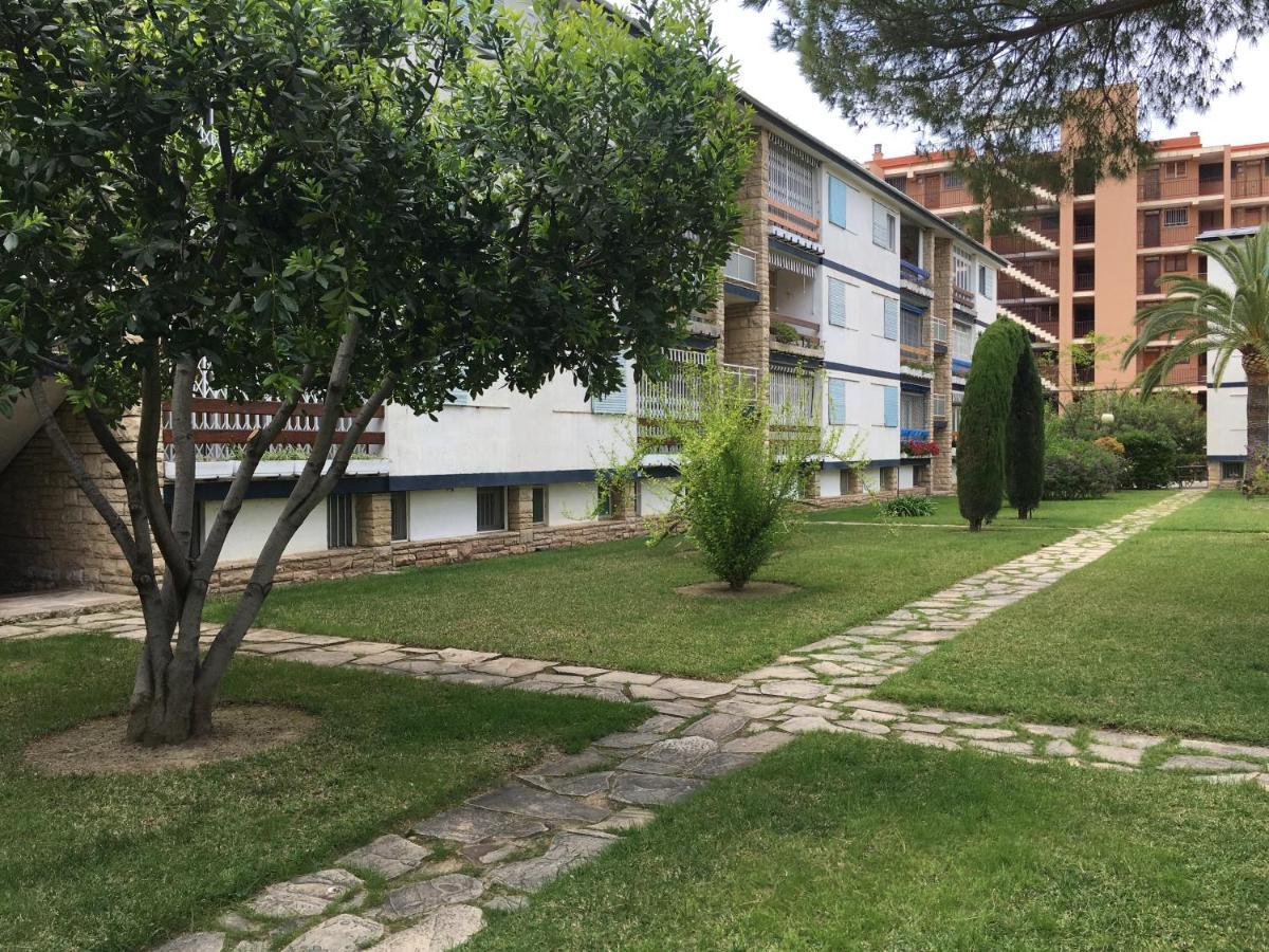 Appartamento Book Ibiza Salou Esterno foto