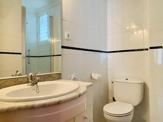Appartamento Book Ibiza Salou Esterno foto