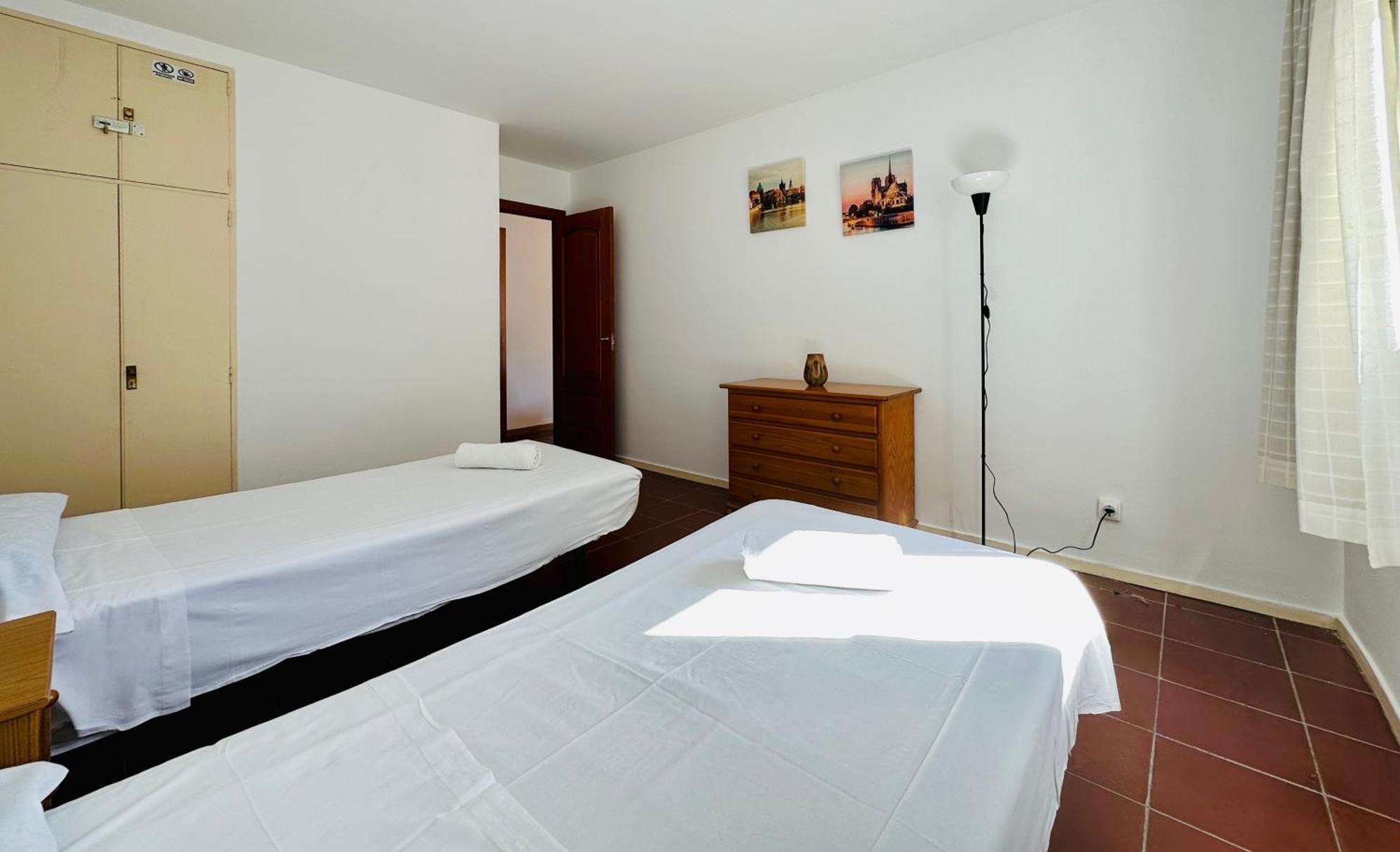Appartamento Book Ibiza Salou Esterno foto